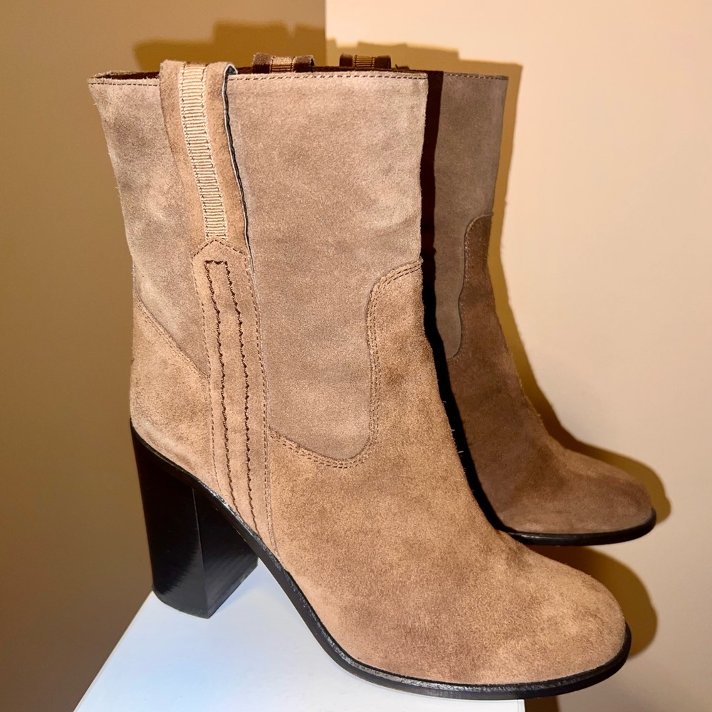 Kate Spade New York Baise Tobacco Brown Suede Block Heel Boots 8M